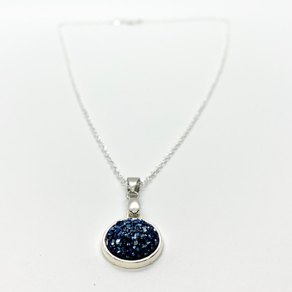 925 Navy Blue Mineral Crystal Pendant Necklace - Picture 3 of 4